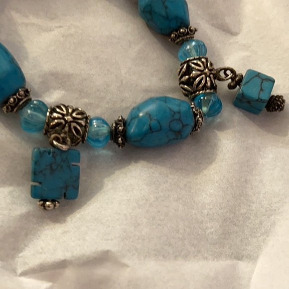 handmade beaded bracelet - Picture 2 of 5
